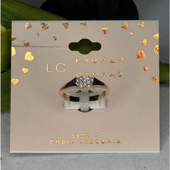 Lauren Conrad Rose Gold CZ Pave Heart Ring Size 7 only - Picture 3 of 5